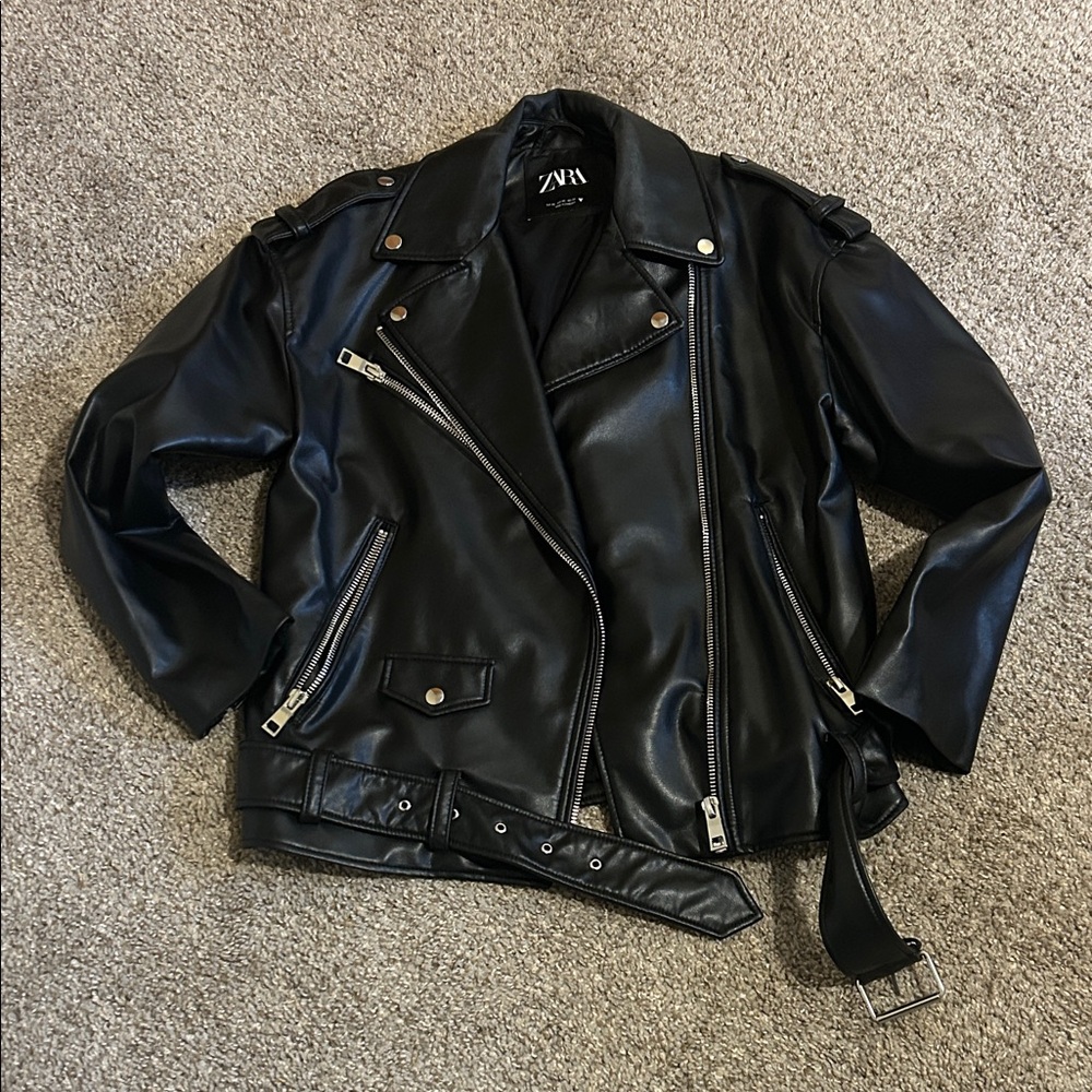Zara Women's Black Leather Biker Jacket